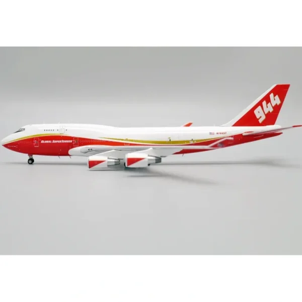 JC Wings XX4910 1:400 Global Super Tanker Services Boeing 747-400BCF - Miniature Marvels: Airplane Models & Painted Dice* Airplane Model