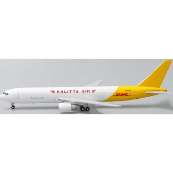 JC Wings XX4246 1:400 Kalitta Air Boeing 767-300ER(BCF) N762CK - Miniature Marvels: Airplane Models & Painted Dice* Airplane Model