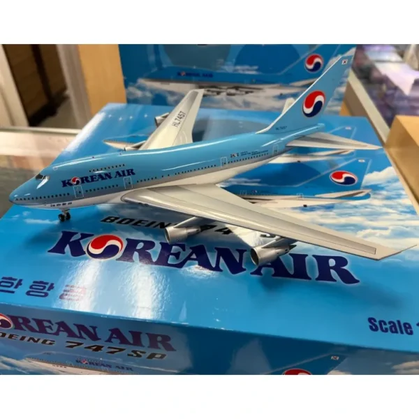 JC Wings XX2838 1:200 Korean Air Boeing 747SP HL7457 World Cup Korea - Miniature Marvels: Airplane Models & Painted Dice* Airplane Model