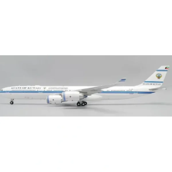 JC Wings XX20227 1:200 State of Kuwait Airbus A340-500 Reg: 9K-GBB - Miniature Marvels: Airplane Models & Painted Dice* Airplane Model