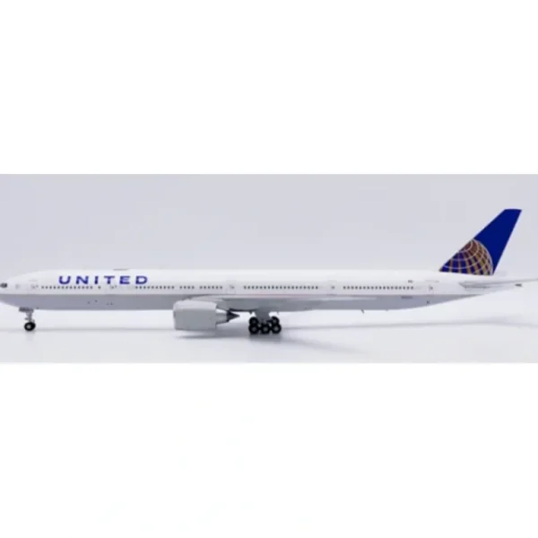 JC Wings XX20422A 1:200 United Airlines Boeing 777-300ER "OC" N2534U "Flaps Down" - Miniature Marvels: Airplane Models & Painted Dice* Airplane Model