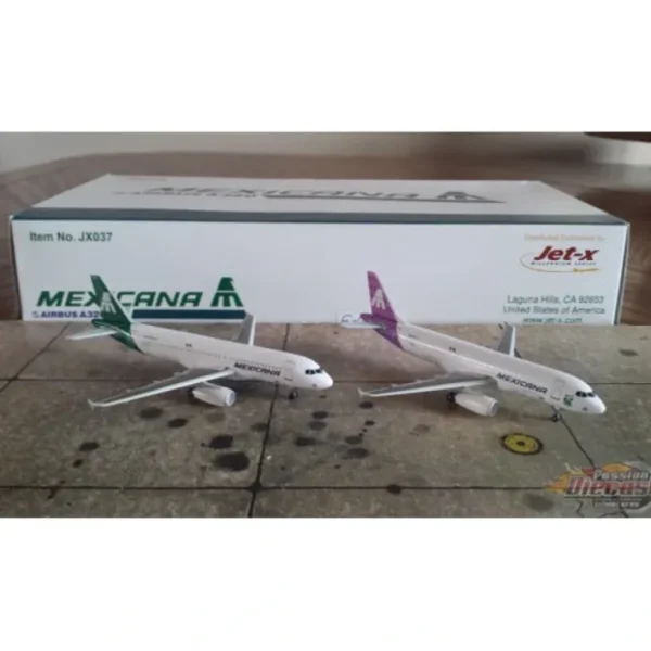 Jet-X JX037 1:400 Mexicana A320 - Miniature Marvels: Airplane Models & Painted Dice* Airplane Model