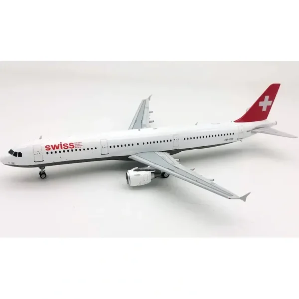 JFox 1:200 JF-A321-019 Swiss Airlines Airbus A321 HB-IOK - Miniature Marvels: Airplane Models & Painted Dice* Airplane Model