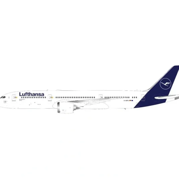 *JFox 1:200 Lufthansa Boeing 787-9 JF-787-9-001 - Miniature Marvels: Airplane Models & Painted Dice* Airplane Model