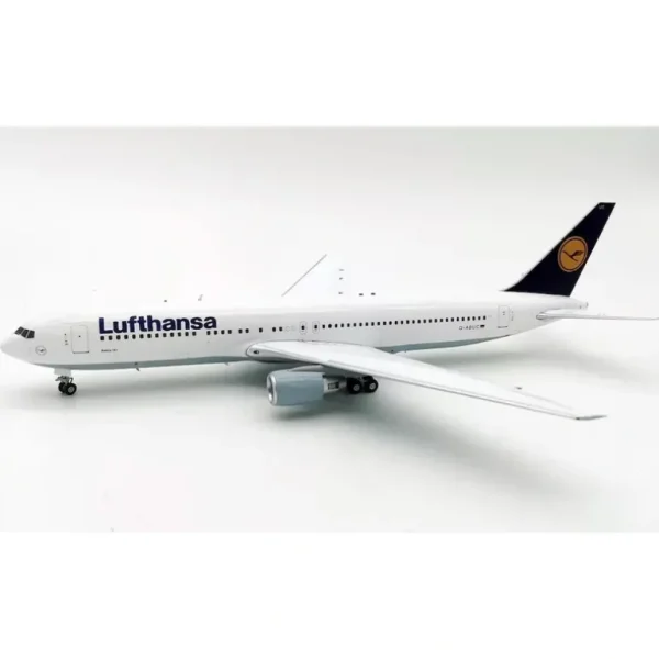 JFox 1:200 Lufthansa Boeing 767-300 JF-767-3-001 - Miniature Marvels: Airplane Models & Painted Dice* Airplane Model