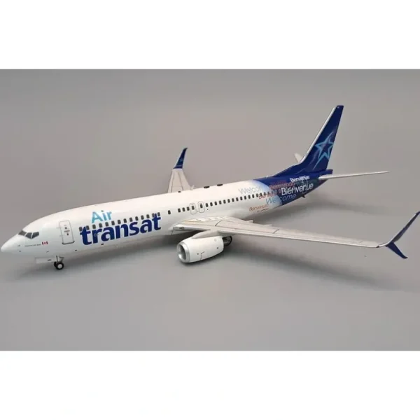 *JFox JF-737-8-038 1:200 Air Transat Boeing 737-800 - Miniature Marvels: Airplane Models & Painted Dice* Airplane Model