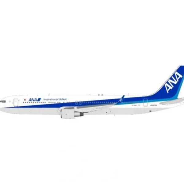 JFox JF-767-3-009 1:200 ANA Boeing 767-300 - Miniature Marvels: Airplane Models & Painted Dice* Airplane Model