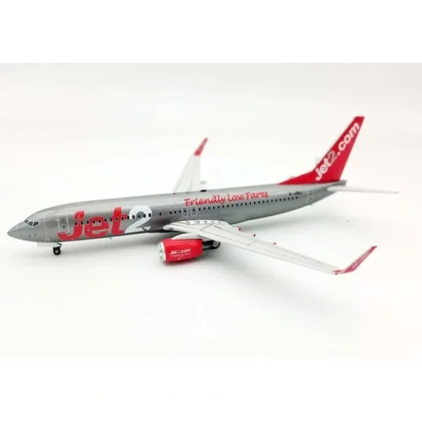 *JFox JF-737-8-039 1:200 Jet2 Boeing 737-800 G-JZBJ - Miniature Marvels: Airplane Models & Painted Dice* Airplane Model