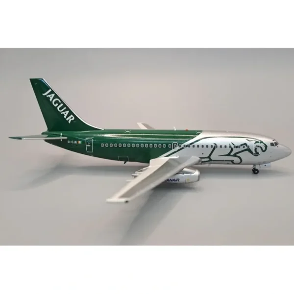 JFox JF-737-2-007 1:200 Ryanair Jaguar 737-204/Adv EI-CJE - Miniature Marvels: Airplane Models & Painted Dice* Airplane Model