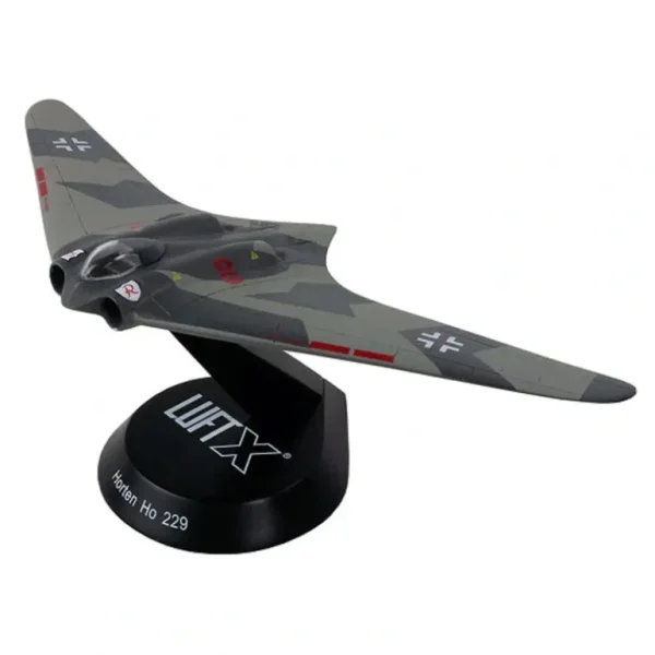 Luft-X LUFT004 1:72 Horten HO 229 - Miniature Marvels: Airplane Models & Painted Dice* Airplane Model