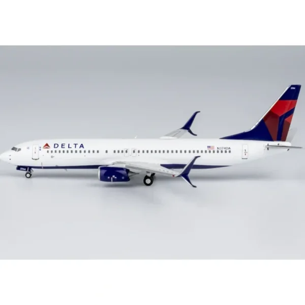 NG 58218 1:400 Delta Air Lines Boeing 737-800 N374DA - Miniature Marvels: Airplane Models & Painted Dice* Airplane Model