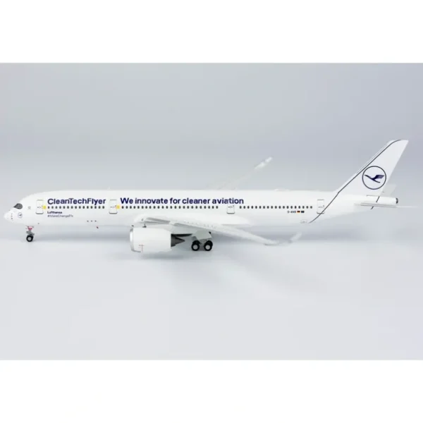 NG 39040 1:400 Lufthansa Airbus A350-900 D-AIVD "Cleantechflyer" - Miniature Marvels: Airplane Models & Painted Dice* Airplane Model