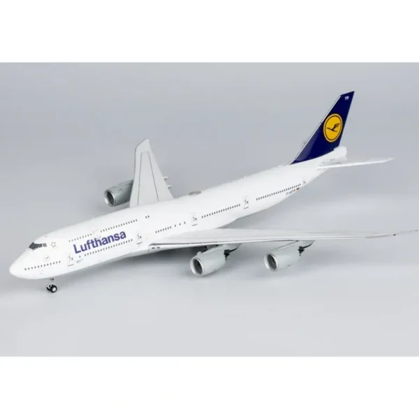 NG 78010 1:400 Lufthansa Boeing 747-8 D-ABYM - Miniature Marvels: Airplane Models & Painted Dice* Airplane Model