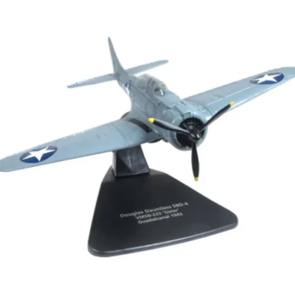 Oxford AC110 1:72 Douglas SBD-4 Dauntless - "Sister," VMSB-233, U.S. Marines, Guadalcanal, 1943 - Miniature Marvels: Airplane Models & Painted Dice* Airplane Model
