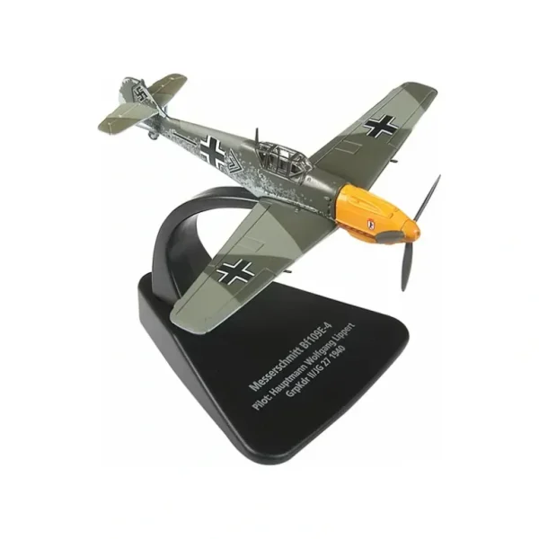 Oxford AC002 1:72 Messerschmitt Bf 109E-4 - Hauptmann Wolfgang Lippert, Gruppenkommandeur II./JG 27, Luftwaffe, 1940 - Miniature Marvels: Airplane Models & Painted Dice* Airplane Model