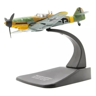 Oxford AC114 1:72 Messerschmitt Bf 109F-4/Trop - 104-victory ace Eberhard von Boremski, 9./JG 3 "Udet," Luftwaffe, Russia, 1943 - Miniature Marvels: Airplane Models & Painted Dice* Airplane Model