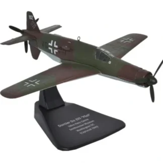 Oxford AC048 Dornier Do 335 Pfeil Dornier Aircraft Factory, VG+PH White 102, Oberpfaffenhofen, Germany, April 22nd 1945 - Miniature Marvels: Airplane Models & Painted Dice* Airplane Model