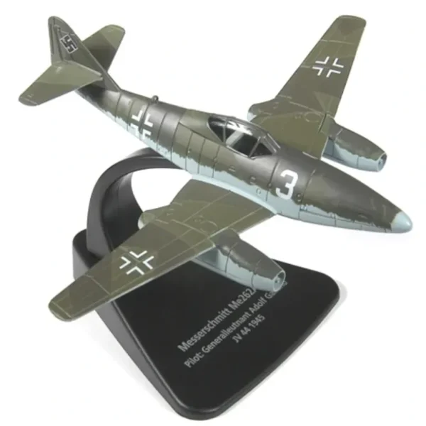 Oxford AC007 Messerschmitt Me 262A-1a - 104-victory ace Gen. Adolf Galland, JV 44, 1945 - Miniature Marvels: Airplane Models & Painted Dice* Airplane Model