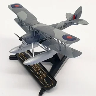 Oxford 72TM009 de Havilland Tiger Moth Floatplane RNFAA - Miniature Marvels: Airplane Models & Painted Dice* Airplane Model