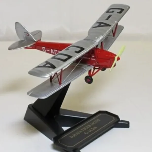 Oxford 72TM003 de Havilland Tiger Moth The de Havilland School of Flying - Miniature Marvels: Airplane Models & Painted Dice* Airplane Model