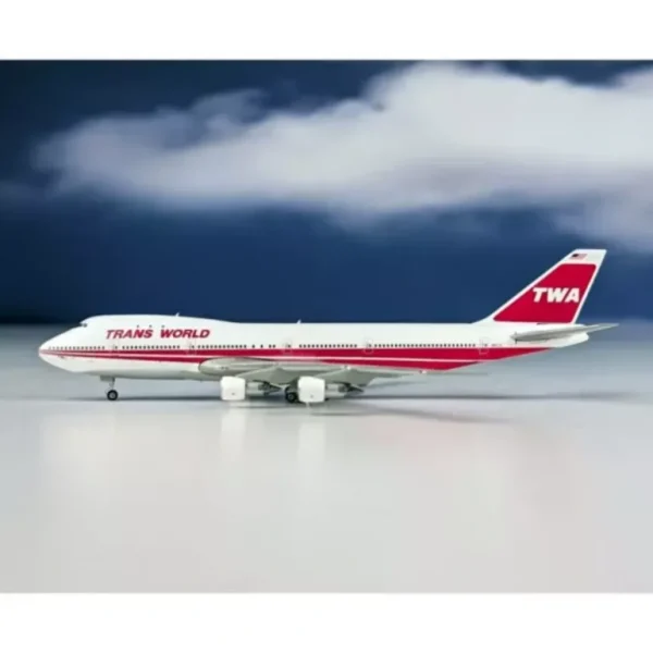 Phoenix 04568 1:400 TWA Boeing 747-100 N53110 - Miniature Marvels: Airplane Models & Painted Dice* Airplane Model