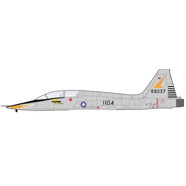 Pre Order Hobby Master HA33002 1:72 F-5B Freedom Fighter 1104/66-9237, ROCAF, 1960s - Miniature Marvels: Airplane Models & Painted Dice* Airplane Model