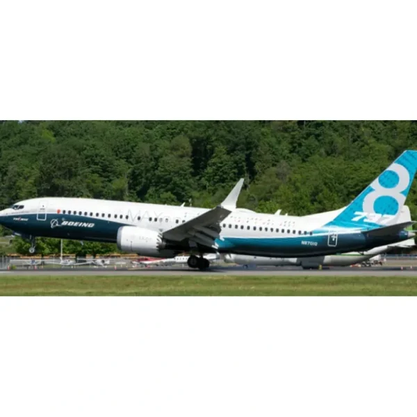 Pre-Order Aviation200 KJ-B73M-095 1:200 Boeing 737-8 MAX N8701Q "House Colors" - Miniature Marvels: Airplane Models & Painted Dice* Airplane Model