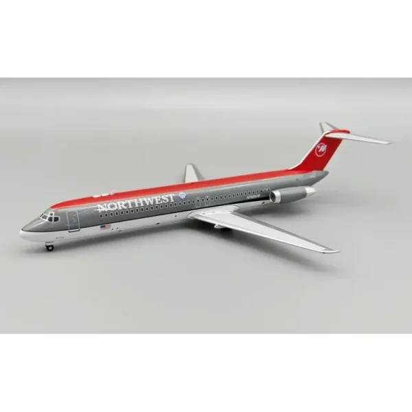 Pre-Order B-Models B-941-NW-750 1:200 Northwest Airlines McDonnell Douglas DC-9-41 N750NW - Miniature Marvels: Airplane Models & Painted Dice* Airplane Model