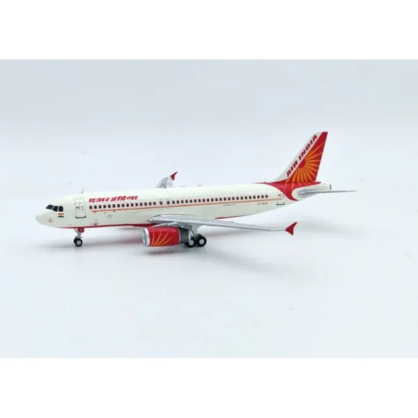 Pre-Order InFlight200 IF320AI0524 1:200 Air India Airbus A320-231 VT-ESF - Miniature Marvels: Airplane Models & Painted Dice* Airplane Model