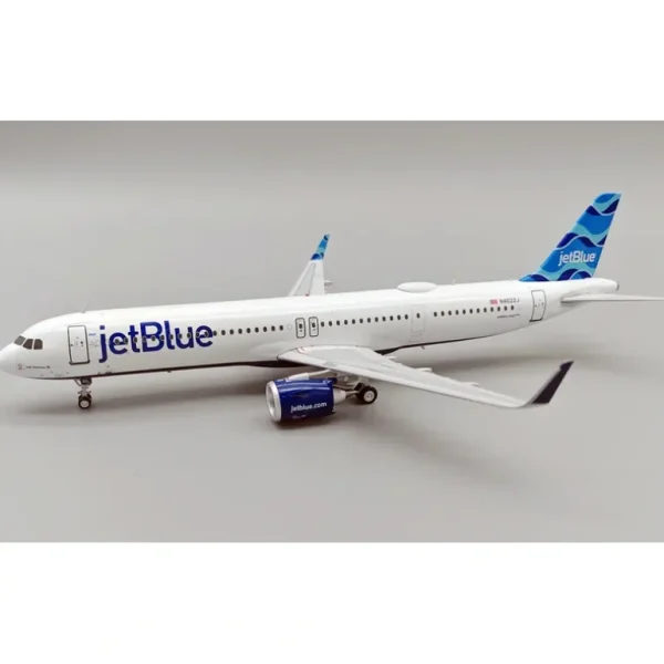 Pre-Order InFlight200 IF321B60824 1:200 JetBlue Airways Airbus A321-271NX N4022J - Miniature Marvels: Airplane Models & Painted Dice* Airplane Model