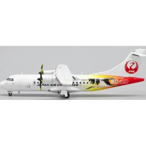 Pre-Order JC Wings EW2AT4002 1:200 Japan Air Commuter ATR42-600 "Tajima" JA05JC - Miniature Marvels: Airplane Models & Painted Dice* Airplane Model