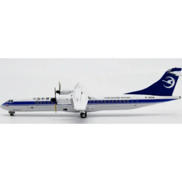 New Pre-Order JC Wings LH4352 1:400 China Xinjiang Airlines ATR72-500 Reg: B-3026 - Miniature Marvels: Airplane Models & Painted Dice Airplane Model