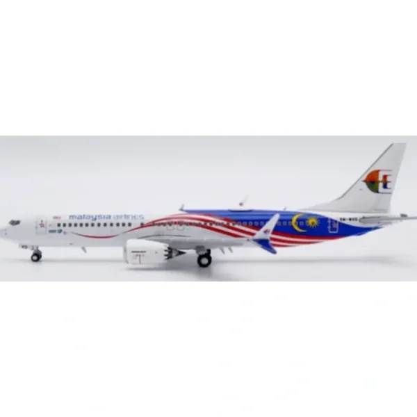 New Pre-Order JC Wings LH4360 1:400 Malaysia Airlines Boeing 737 MAX 8 Reg: 9M-MVD - Miniature Marvels: Airplane Models & Painted Dice Airplane Model
