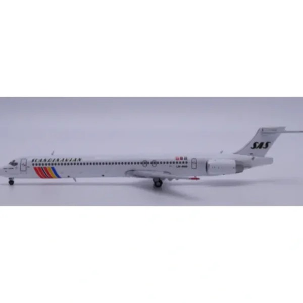 Discount Pre-Order JC Wings LH4394 1:400 SAS Scandinavian Airlines McDonnell Douglas MD-90 "OC" Reg: LN-ROB - Miniature Marvels: Airplane Models & Painted Dice Airplane Model
