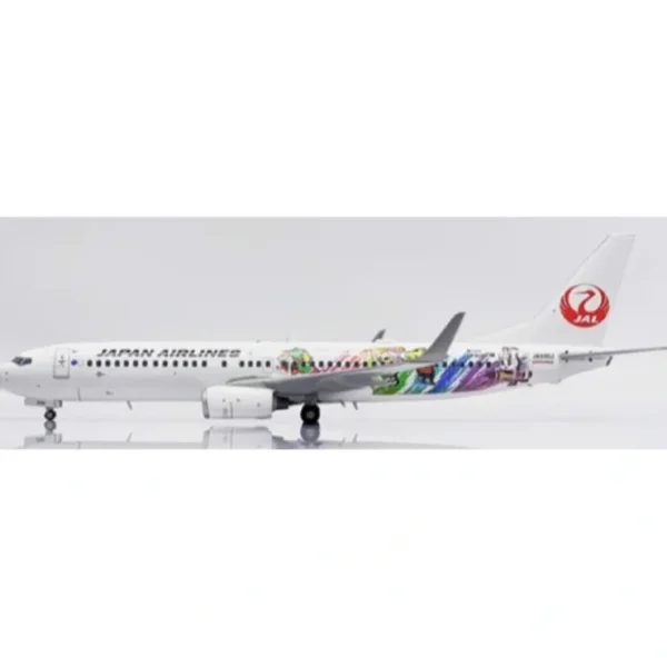 Online Pre-Order JC Wings SA2006A 1:200 Japan Airlines Boeing 737-800 "Shimajiro Jet" JA330J (Flaps Down) - Miniature Marvels: Airplane Models & Painted Dice Airplane Model