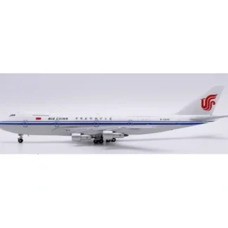 Outlet Pre-Order JC Wings XC2446 1:400 Air China Boeing 747-200M B-2446 - Miniature Marvels: Airplane Models & Painted Dice Airplane Model