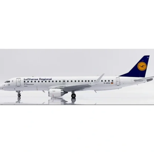 Outlet Pre-Order JC Wings XX20355 1:200 1/200 Lufthansa Regional Embraer ERJ-190LR D-AECA - Miniature Marvels: Airplane Models & Painted Dice Airplane Model