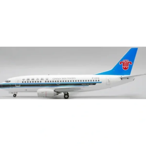 Cheap Pre-Order JC Wings XX20231 1:200 China Southern Airlines Boeing 737-500 Reg: B-2912 - Miniature Marvels: Airplane Models & Painted Dice Airplane Model