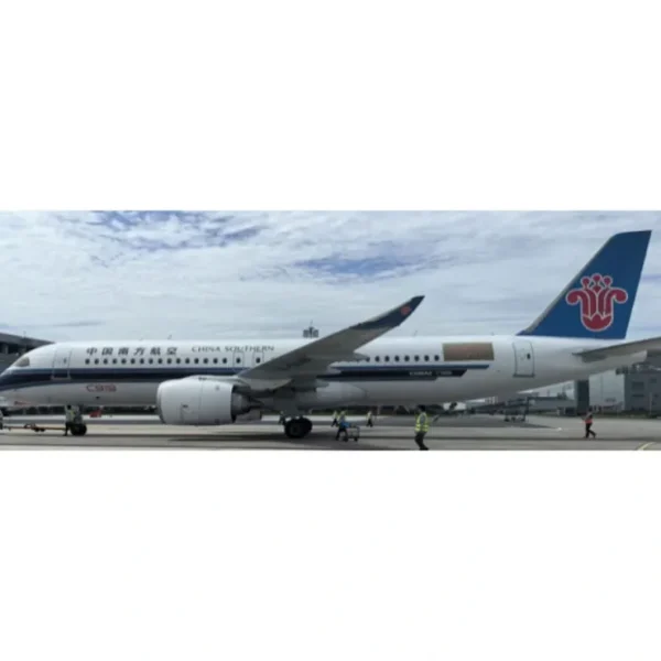 Fashion Pre-Order JC Wings XX20530 1:200 China Southern Airlines COMAC C919 B-919J - Miniature Marvels: Airplane Models & Painted Dice Airplane Model