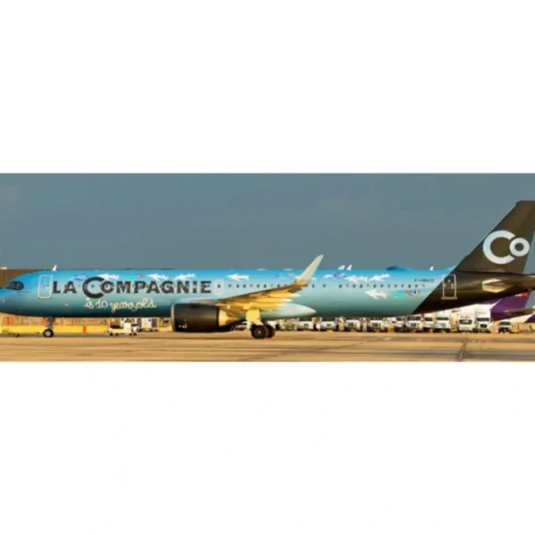 Fashion Pre-Order JC Wings XX40319 1:400 La Compagnie Airbus A321NEO "10 years old" Reg: F-HNCO - Miniature Marvels: Airplane Models & Painted Dice Airplane Model