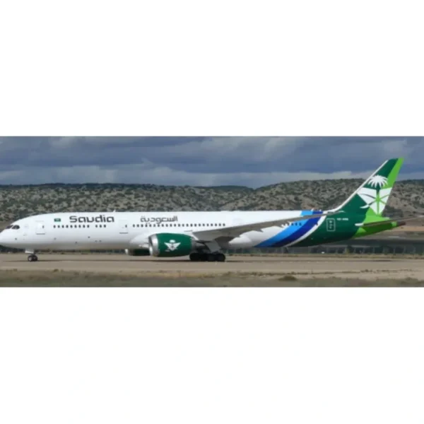 Sale Pre-Order JC Wings XX20627 1:200 Saudi Arabian Airlines Boeing 787-9 Dreamliner "94th National Day" Reg: HZ-ARB - Miniature Marvels: Airplane Models & Painted Dice Airplane Model