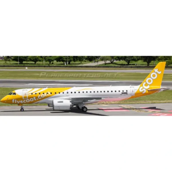 Best Pre-Order JC Wings XX20476 1:200 Scoot Embraer E190-E2 9V-THA - Miniature Marvels: Airplane Models & Painted Dice Airplane Model