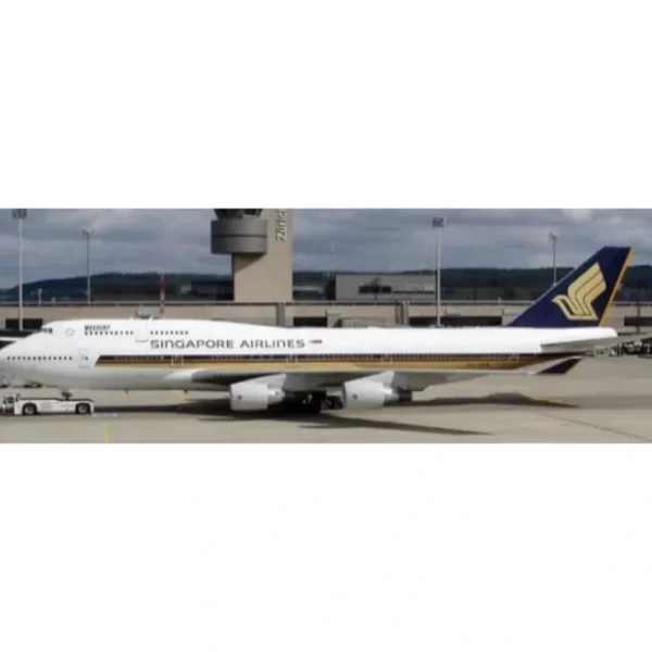 Sale Pre-Order JC Wings XX40337 1:400 Singapore Airlines Boeing 747-400 "Megatop" Reg: 9V-SPM - Miniature Marvels: Airplane Models & Painted Dice Airplane Model