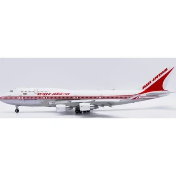 Sale Pre-Order JC Wings XX20202A 1:200 Air India Boeing 747-400 "Polished" VT-ESO (Flaps Down) - Miniature Marvels: Airplane Models & Painted Dice Airplane Model