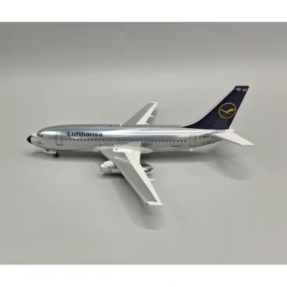 Shop Pre-Order JF-737-2-013P 1:200 737-230/Adv Lufthansa D-ABHC - Miniature Marvels: Airplane Models & Painted Dice Airplane Model