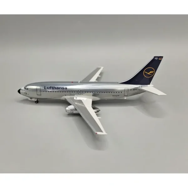 Shop Pre-Order JF-737-2-013P 1:200 737-230/Adv Lufthansa D-ABHC - Miniature Marvels: Airplane Models & Painted Dice Airplane Model