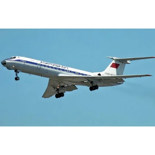 Pre-Order Phoenix 02016 1:200 Aeroflot Tu-134A CCCP-65927 - Miniature Marvels: Airplane Models & Painted Dice* Airplane Model