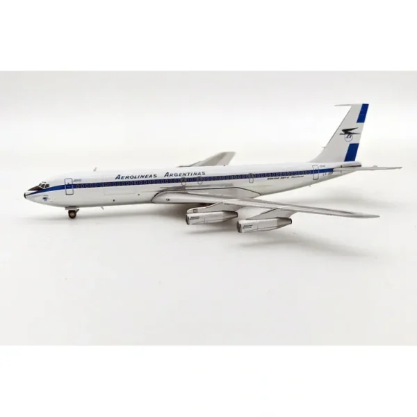 Online Retro Models RM70301P 1:200 Aerolineas Argentinas Boeing 707-387C - Miniature Marvels: Airplane Models & Painted Dice Airplane Model