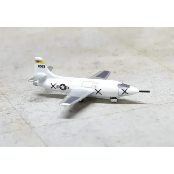 New Sky Classics 1:200 Bell X-1 46063 "White Scheme NACA Yellow Band" - Miniature Marvels: Airplane Models & Painted Dice Airplane Model