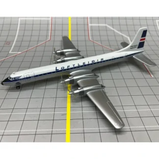 Outlet Sky Classics 1:200 Canadair CL-44J "Loftleider" - Miniature Marvels: Airplane Models & Painted Dice Airplane Model